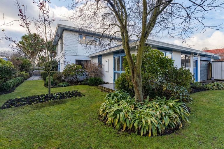 Photo of property in 58 Fisher Avenue, Beckenham, Christchurch, 8023