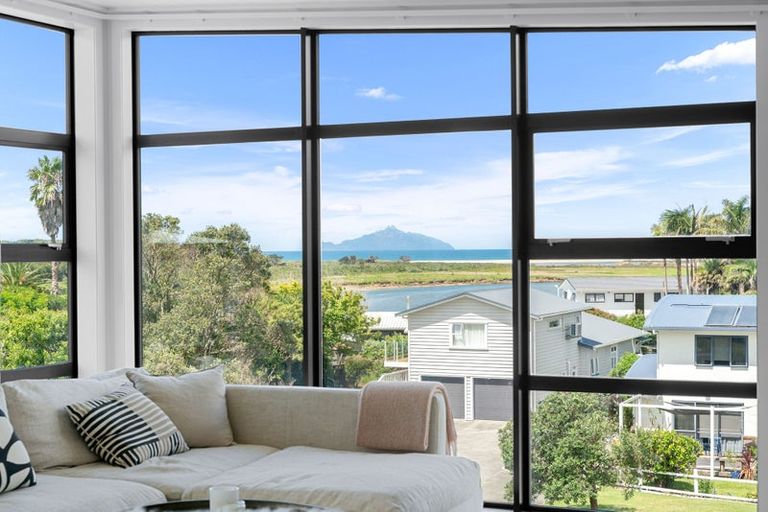 Photo of property in 13 Riverview Place, Waipu, 0582