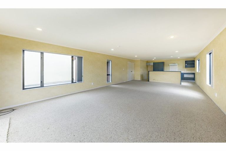 Photo of property in 17 Ksenia Drive, Flat Bush, Auckland, 2019