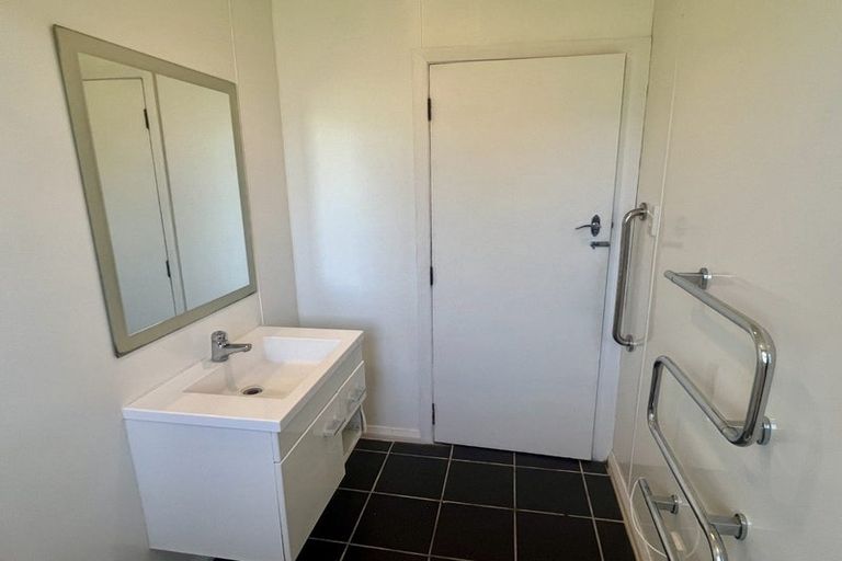 Photo of property in 34a Park Street, Foxton, 4814