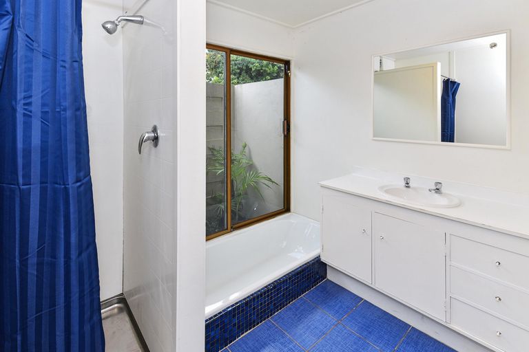 Photo of property in 24 Magnolia Avenue, Opaheke, Papakura, 2113