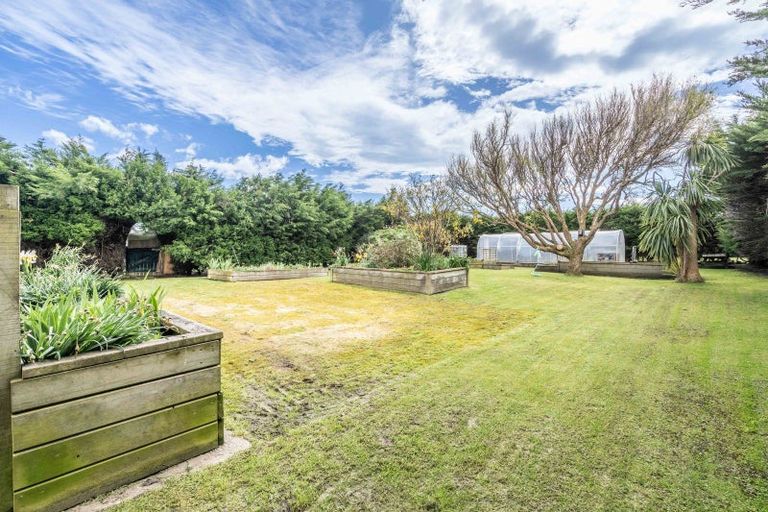 Photo of property in 31 Chalmers Road, Greenhills, Invercargill, 9877