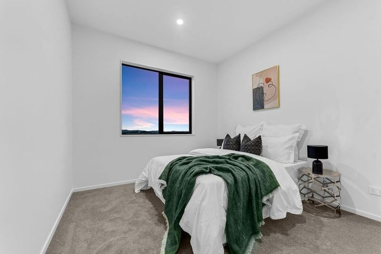 Photo of property in 16 Booker Drive, Tuakau, 2121