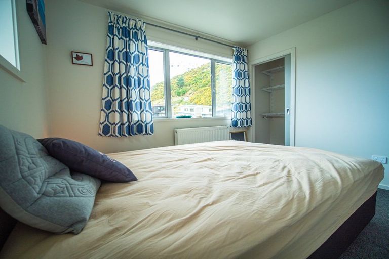 Photo of property in 18a Rarangi Way, Owhiro Bay, Wellington, 6023