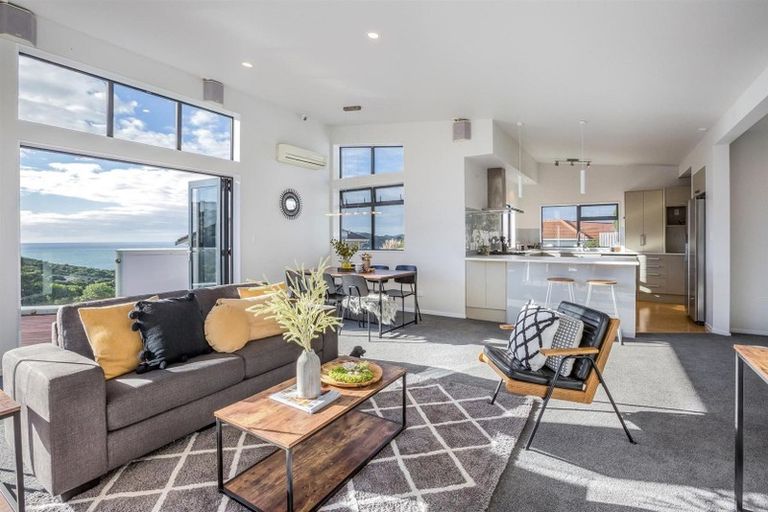 Photo of property in 15 Patiki Place, Titahi Bay, Porirua, 5022