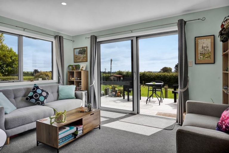 Photo of property in 318 Rugby Road, Tariki, Inglewood, 4388