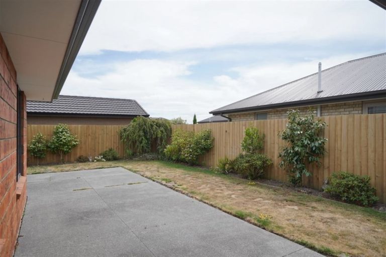 Photo of property in 5 Flaxon Place, Burwood, Christchurch, 8083