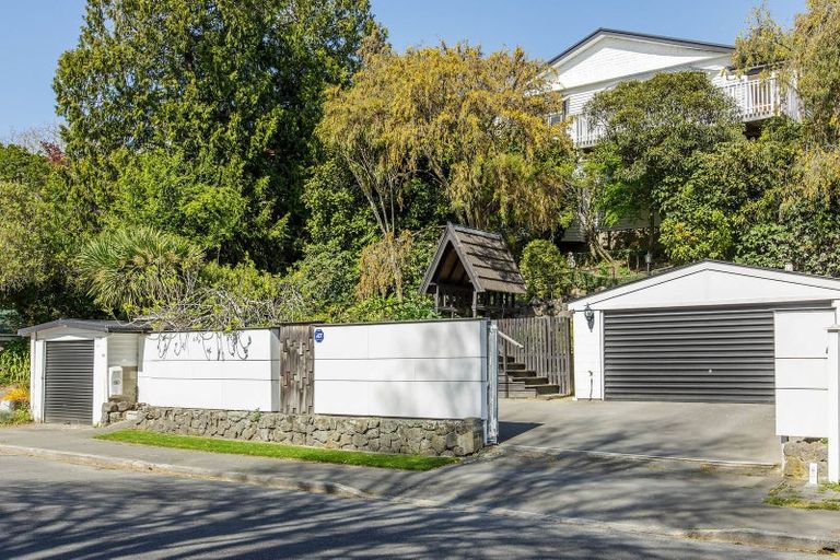 Photo of property in 14 Valley Road, Cashmere, Christchurch, 8022