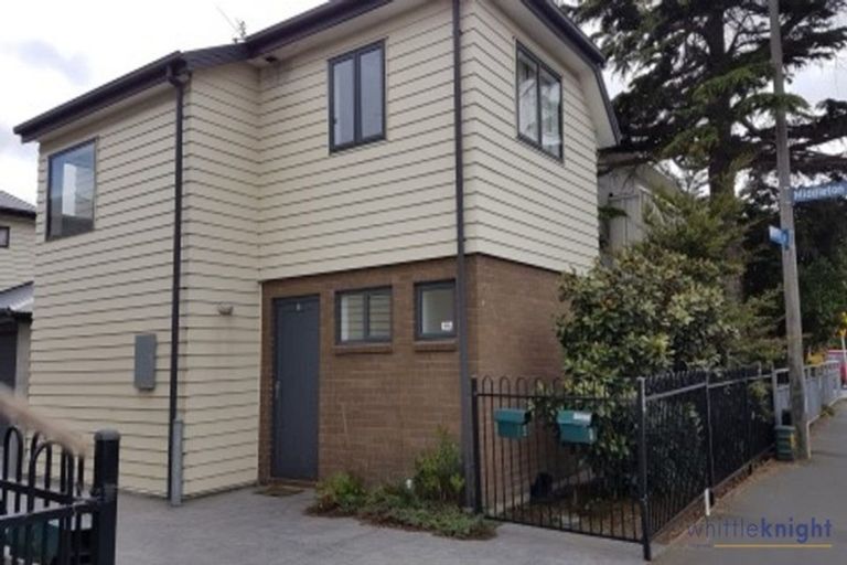 Photo of property in 300 Riccarton Road, Upper Riccarton, Christchurch, 8041