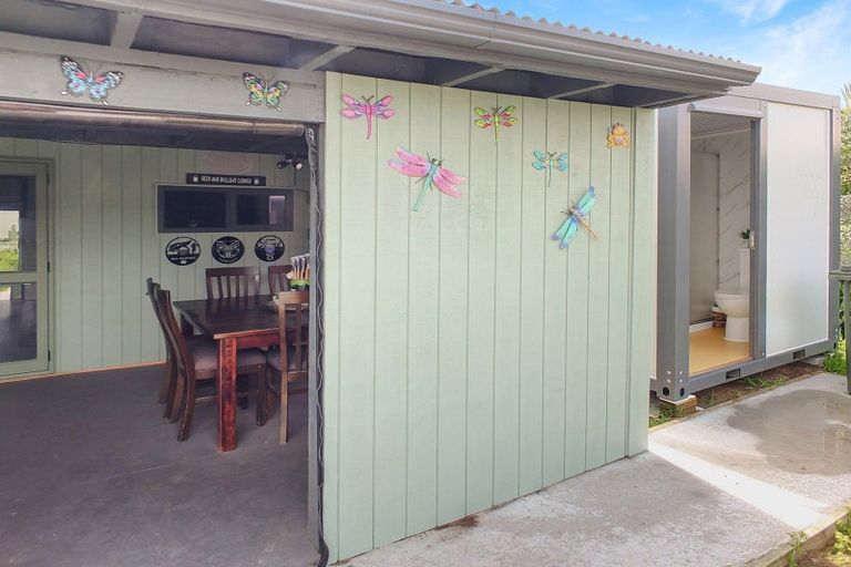 Photo of property in 55 Koputara Road, Himatangi Beach, Foxton, 4891