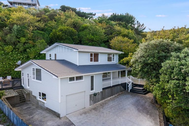 Photo of property in 5 Spey Place, Papakowhai, Porirua, 5024