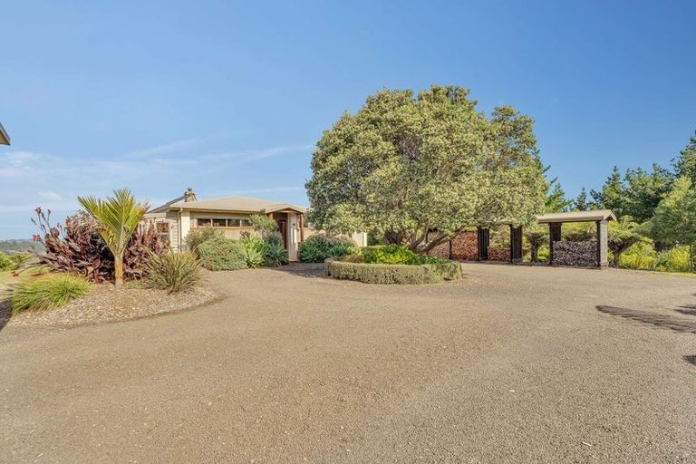 Photo of property in 92 Comers Road, Kaimarama, Whitianga, 3591