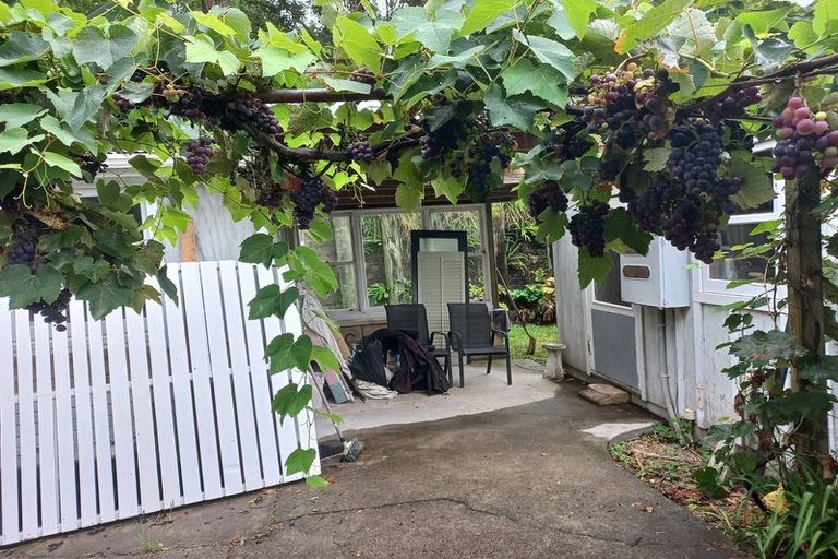 Photo of property in 1162h Welcome Bay Road, Papamoa, Te Puke, 3187