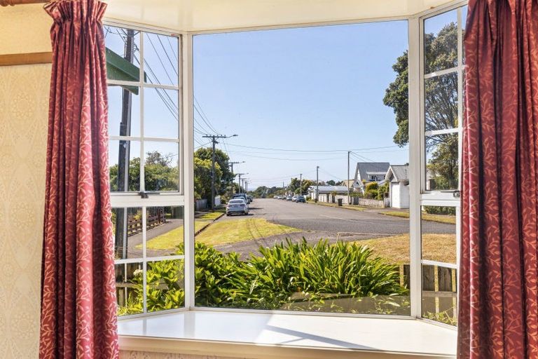 Photo of property in 29 Dorset Avenue, Westown, New Plymouth, 4310