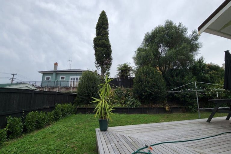 Photo of property in 241 Brady Street, Te Awamutu, 3800