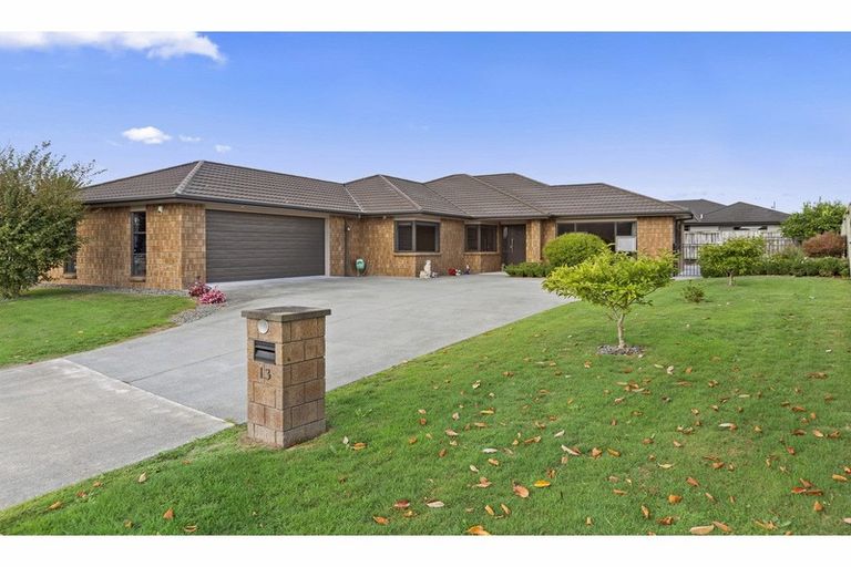 Photo of property in 13 Cole Thomas Place, Huntington, Hamilton, 3210