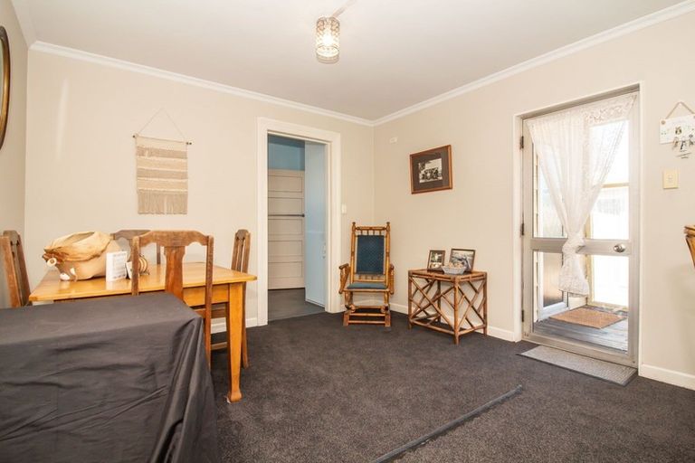 Photo of property in 30 Derby Street, Westport, 7825