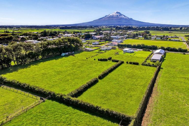 Photo of property in 31 Park Lane, Kaponga, Hawera, 4679