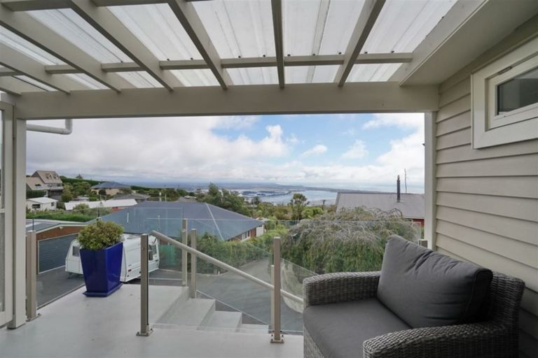 Photo of property in 262 Mount Pleasant Road, Mount Pleasant, Christchurch, 8081