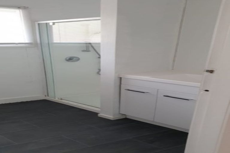 Photo of property in 3 Beatrice Place, Avonhead, Christchurch, 8042