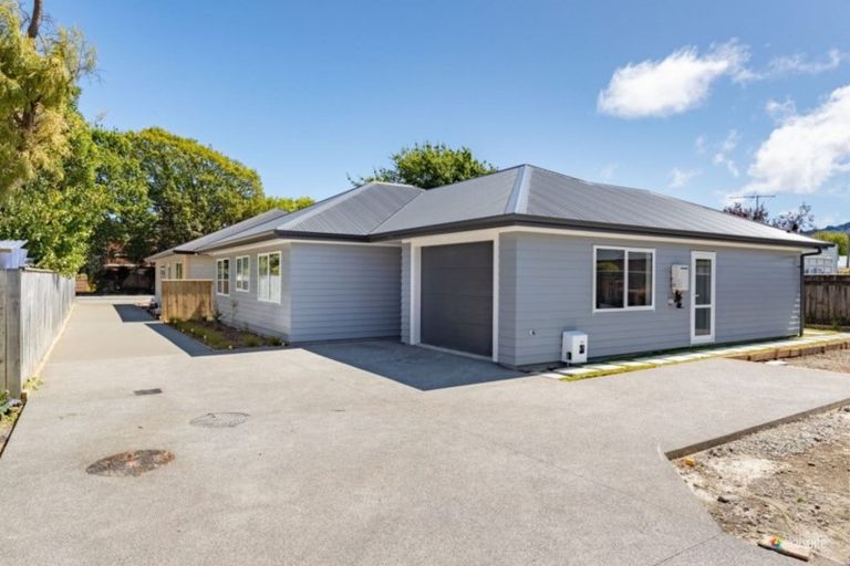 Photo of property in 75a Ward Street, Wallaceville, Upper Hutt, 5018