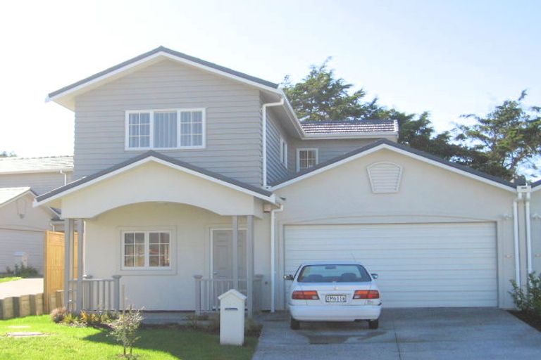 Photo of property in 20 Mulvaney Crescent, Henderson, Auckland, 0612