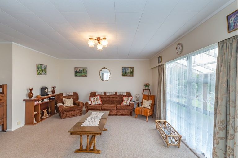 Photo of property in 2 Winslow Place, Levin, 5510