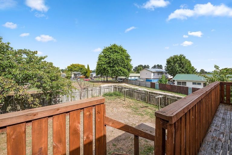 Photo of property in 20 Beech Place, Owhata, Rotorua, 3010