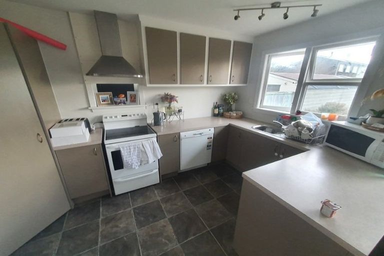 Photo of property in 9 Ebony Street, Bishopdale, Christchurch, 8053