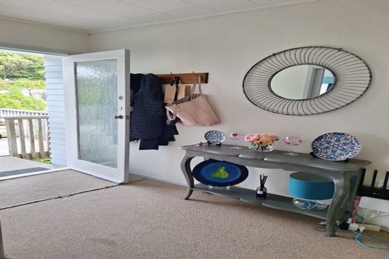 Photo of property in 52 Awarua Street, Ngaio, Wellington, 6035