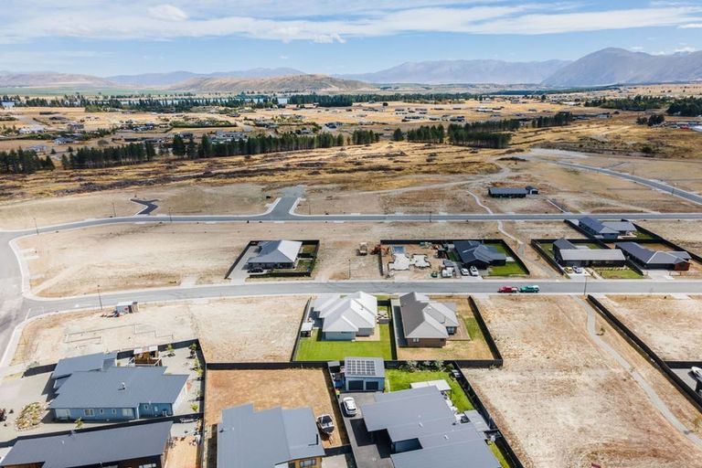 Photo of property in 41 Lakeland Avenue, Twizel, 7901