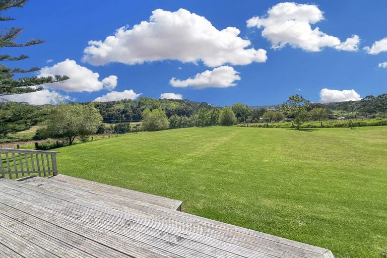 Photo of property in 960 Whangaripo Valley Road, Whangaripo, Wellsford, 0972