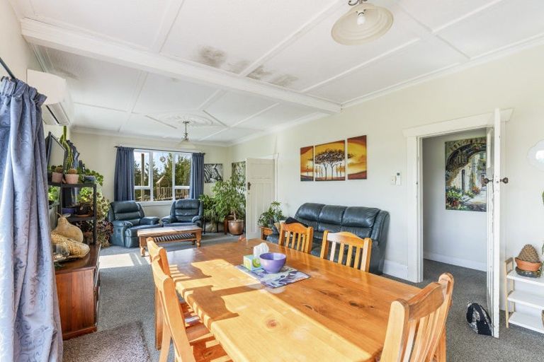 Photo of property in 77 Matarikoriko Road, Brixton, Waitara, 4382