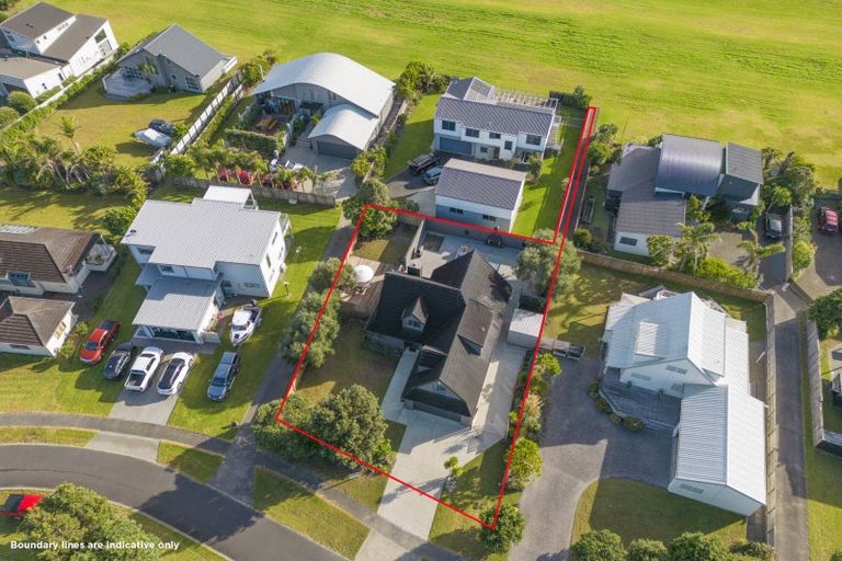 Photo of property in 134 Puka Crescent, Matarangi, Whitianga, 3592