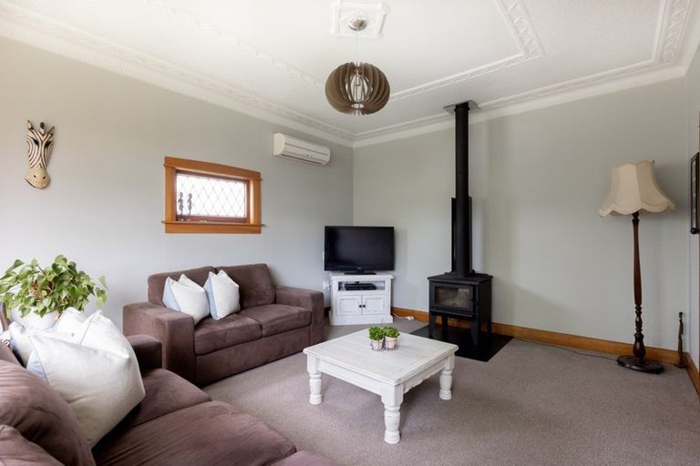 Photo of property in 11 Richmond Road, Clive, Hastings, 4180