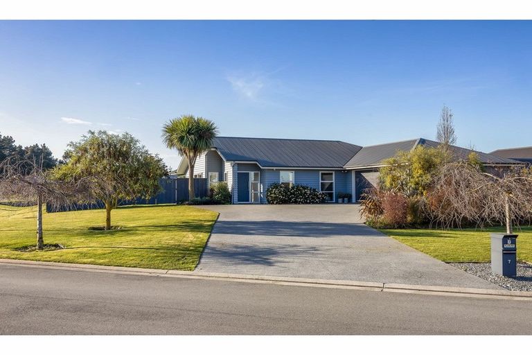 Photo of property in 7 Barnsley Crescent, West Melton, 7618