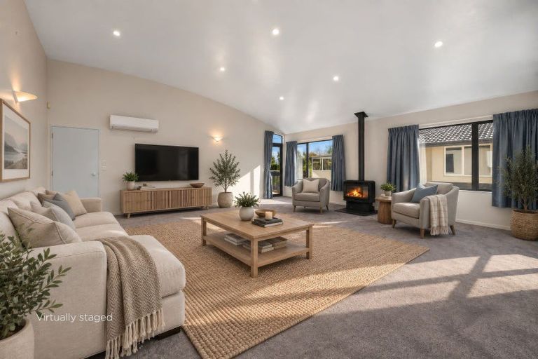 Photo of property in 12 Waterlea Green, Mayfield, Blenheim, 7201