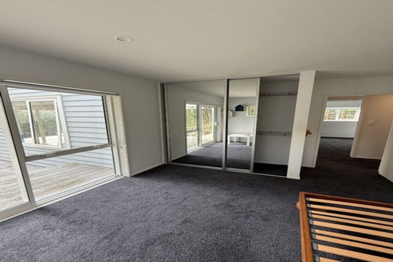 Photo of property in 54e Birkdale Road, Birkdale, Auckland, 0626