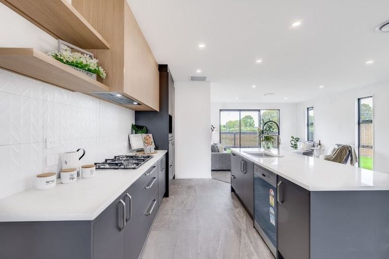 Photo of property in 7 Mills Road, Marshland, Christchurch, 8051