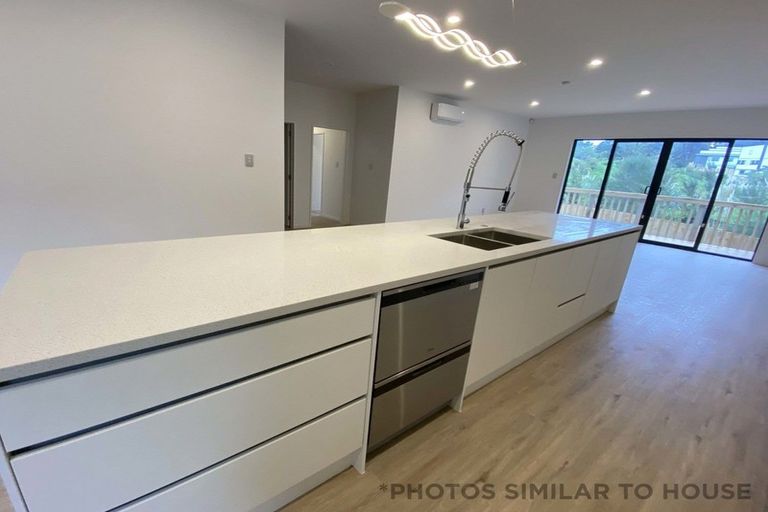 Photo of property in 42 Hillpark Drive, Pokeno, 2402