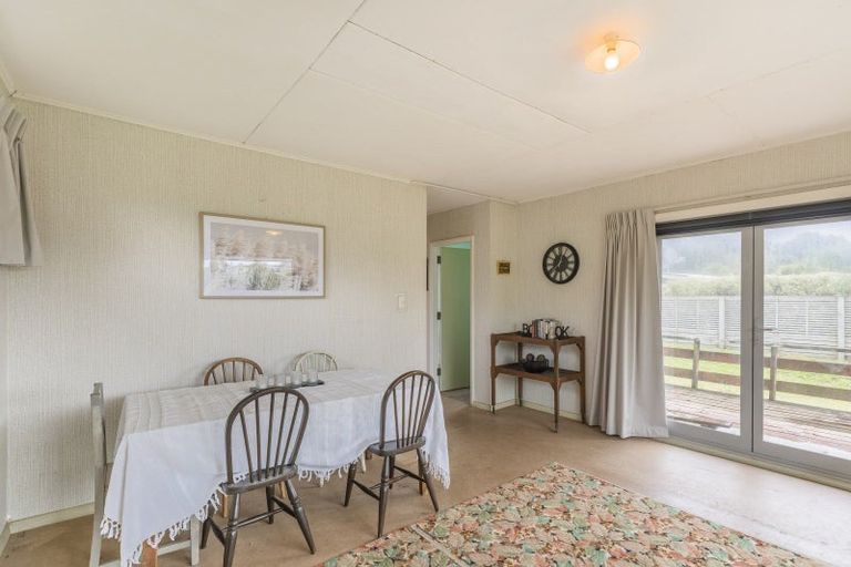 Photo of property in 9 Kaka Road, Raumati Beach, Paraparaumu, 5032