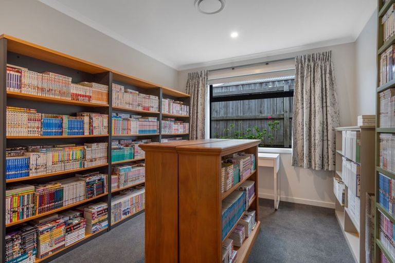 Photo of property in 24 Huntaway Close, Stoke, Nelson, 7011