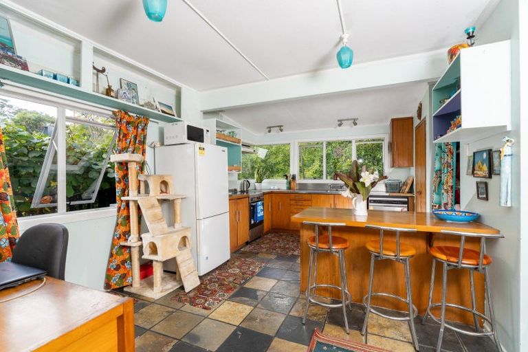 Photo of property in 24 Cross Street, Raglan, 3225