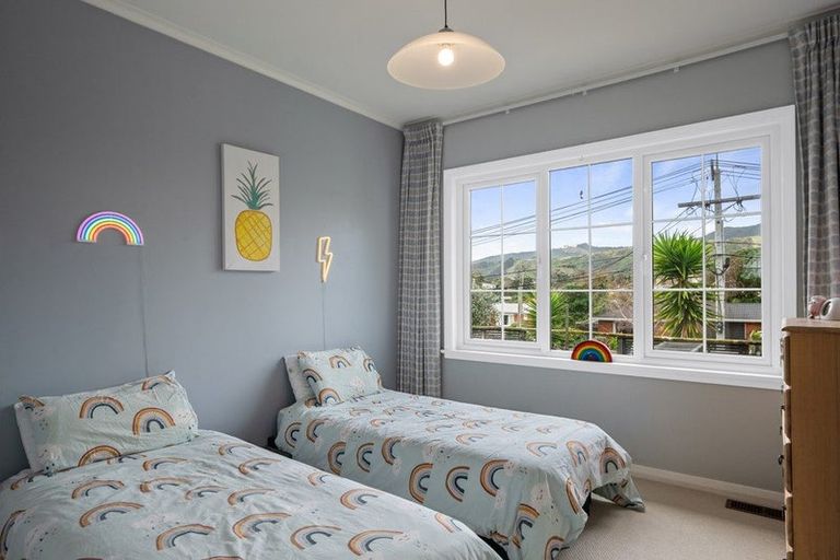 Photo of property in 1 Rosetta Road, Raumati South, Paraparaumu, 5032