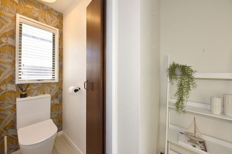 Photo of property in 2/3 Wanstead Place, Woolston, Christchurch, 8062