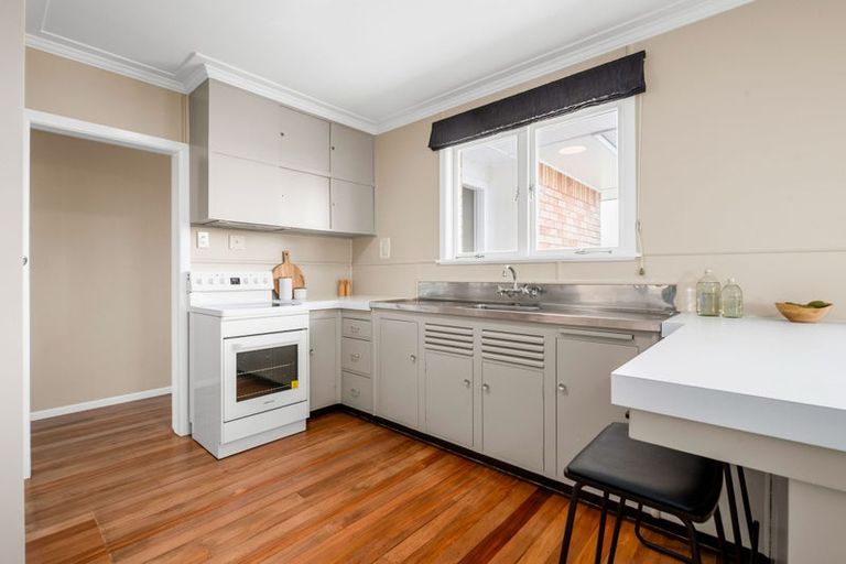 Photo of property in 53 Newcastle Road, Dinsdale, Hamilton, 3204