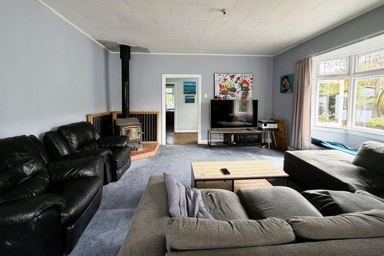 Photo of property in 738 Seven Mile Road, Runanga, 7803