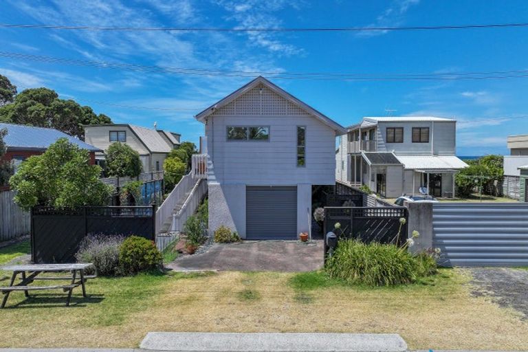 Photo of property in 130a Pipi Road, Whangamata, 3620