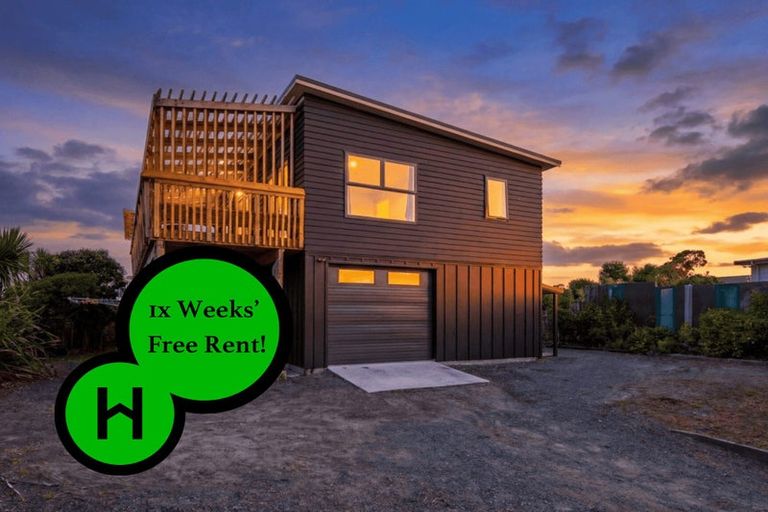 Photo of property in 6 Arataki Grove, Waitarere Beach, Levin, 5510