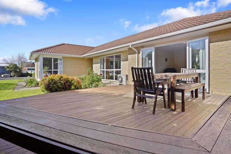 Photo of property in 15 Montrose Avenue, Culverden, 7392